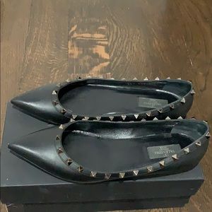 Valentino stud flats